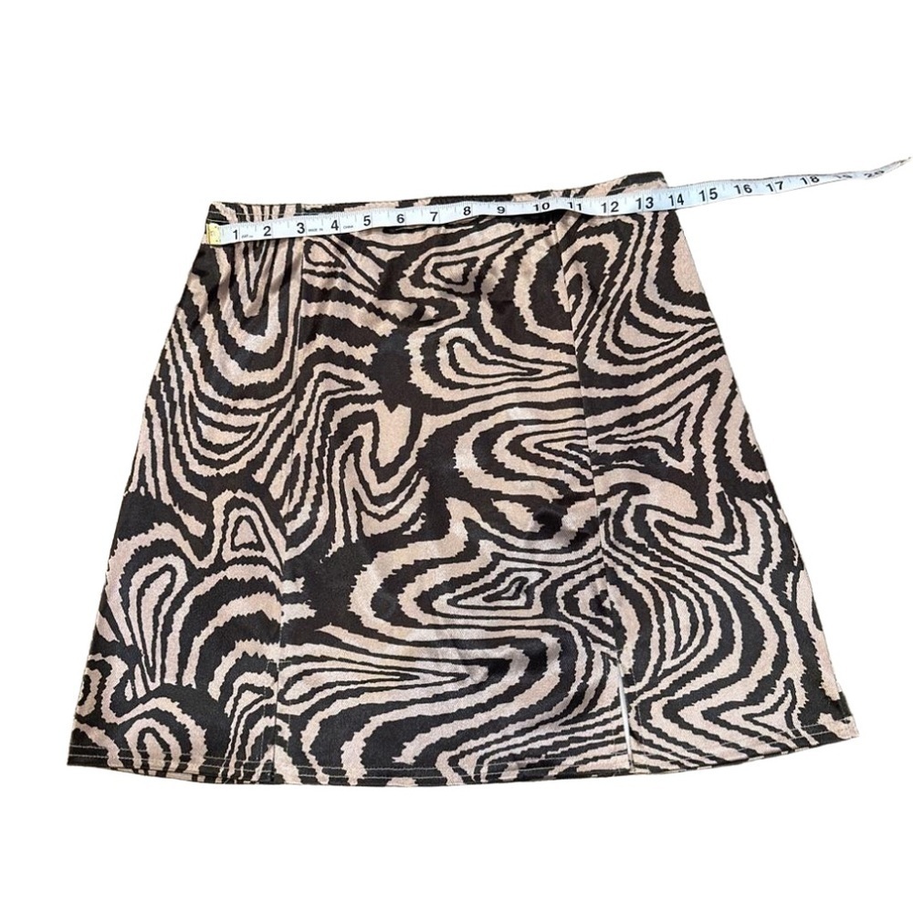 Urban Outfitters Zebra Print Mini Skirt - Picture 2 of 7